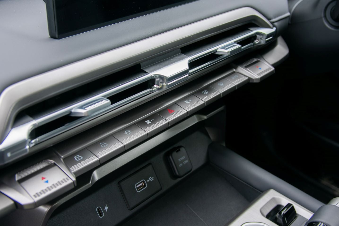 Rear seats