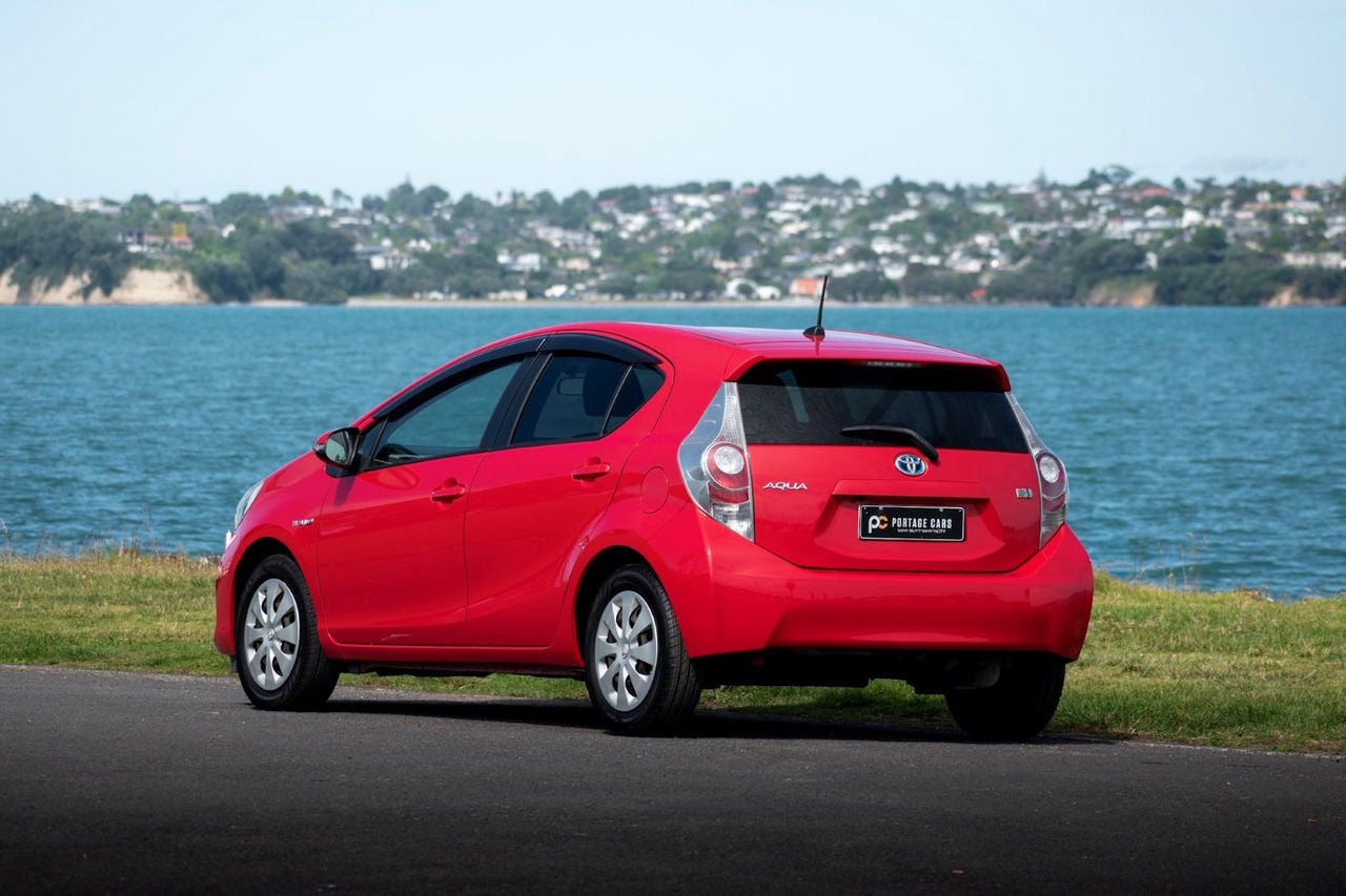 rear quarter view