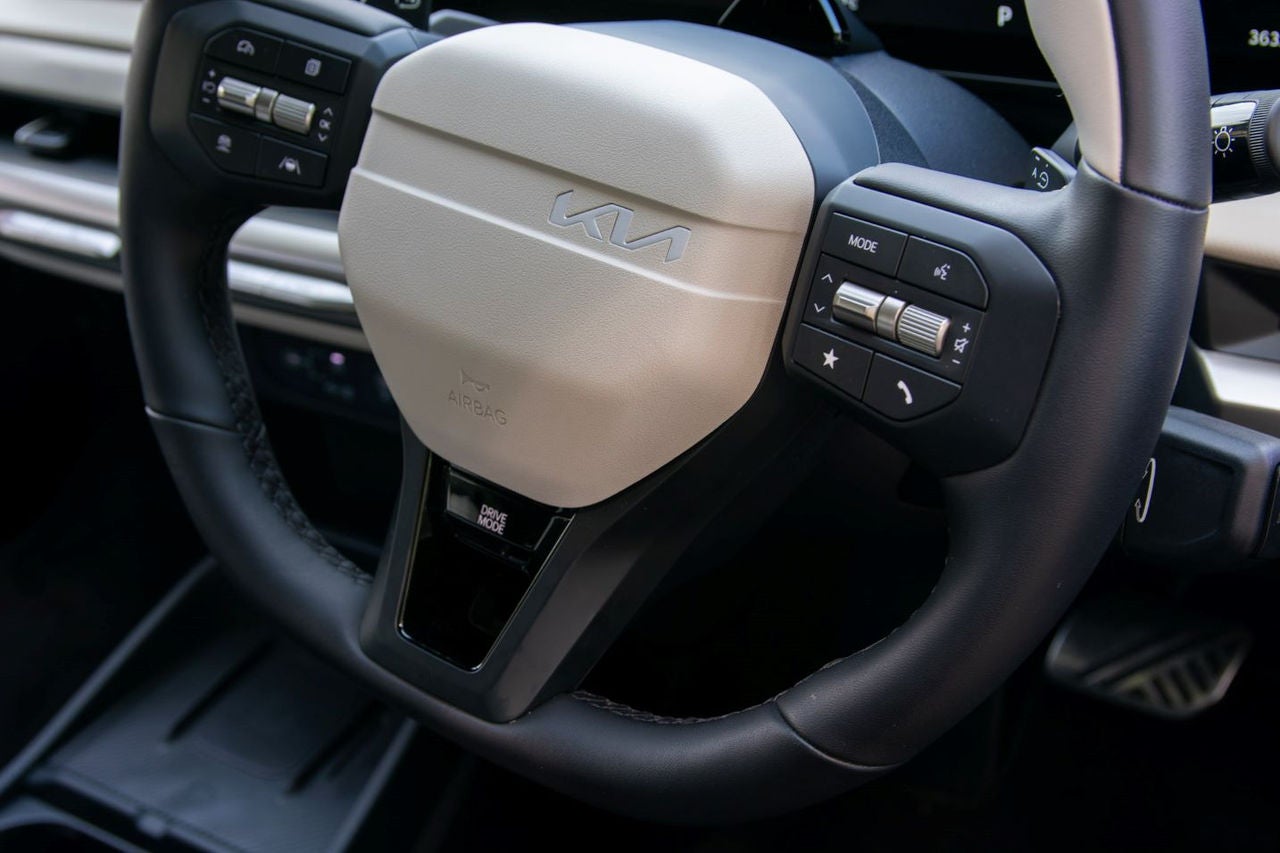 close up of steering wheel