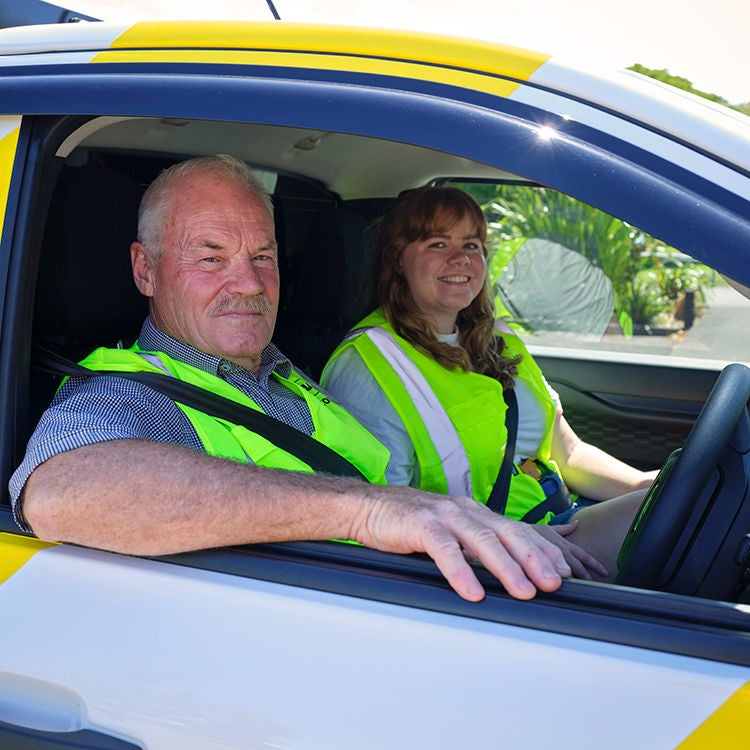 Hayley Twort joins Rob McNeal for a Roadservice ridealong.
