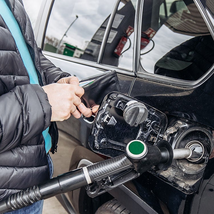 Many New Zealanders are struggling with high fuel costs.