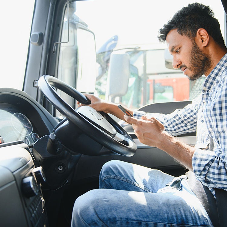 The AA is calling for safety cameras capable of detecting drivers using mobile phones while driving.
