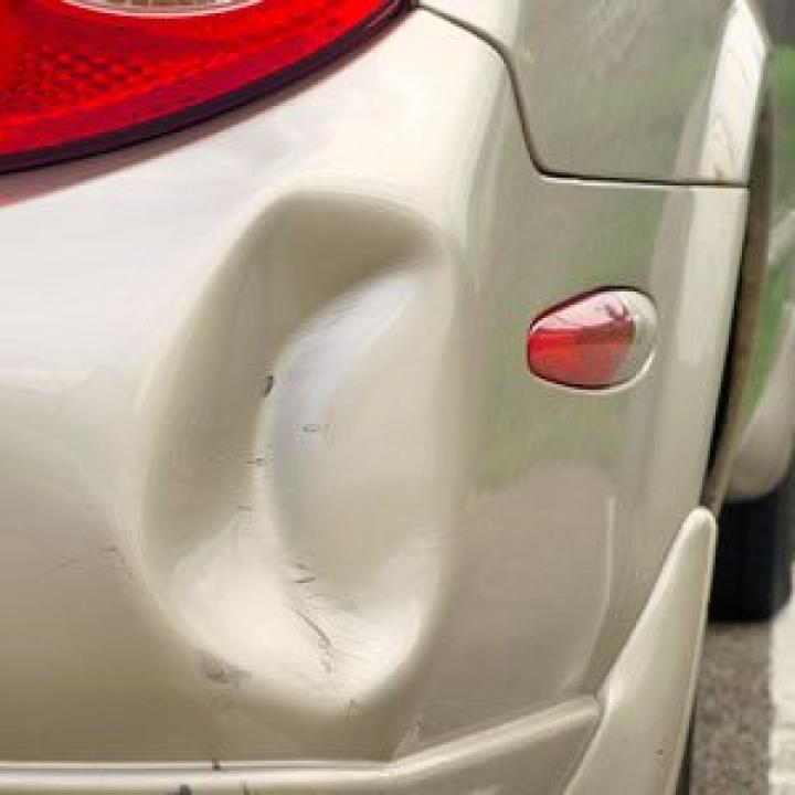 Car park dings: AA Insurance survey reveals who comes clean