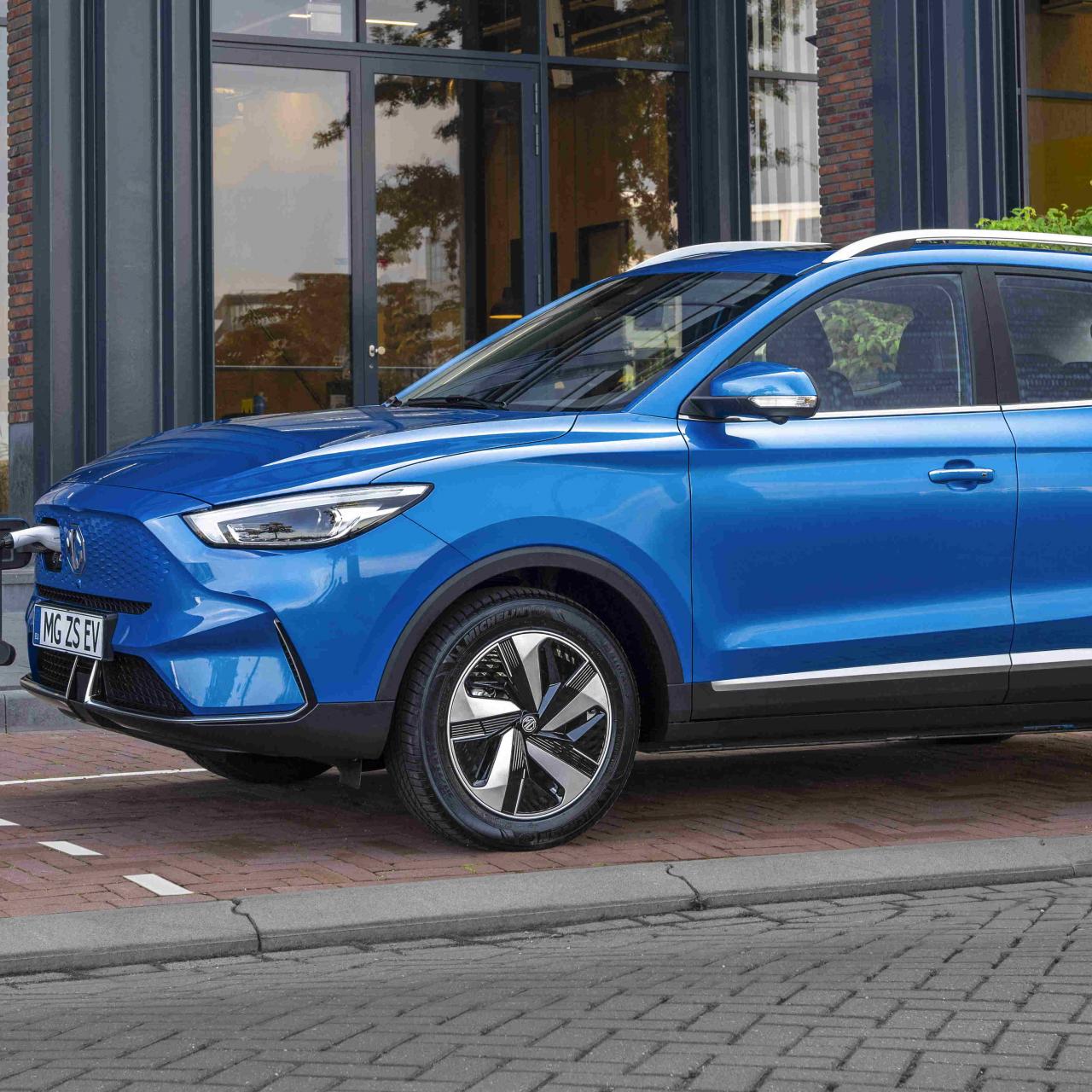Smarter, stylised, stronger: Updated MG ZS EV revealed in Europe
