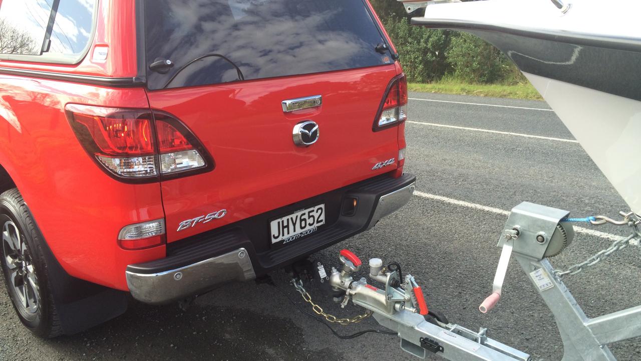 Mazda BT-50 Double Cab GSX 2015 Towing Review