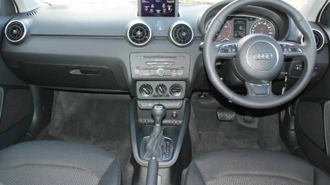 Audi-Sportback-2012-05.JPG