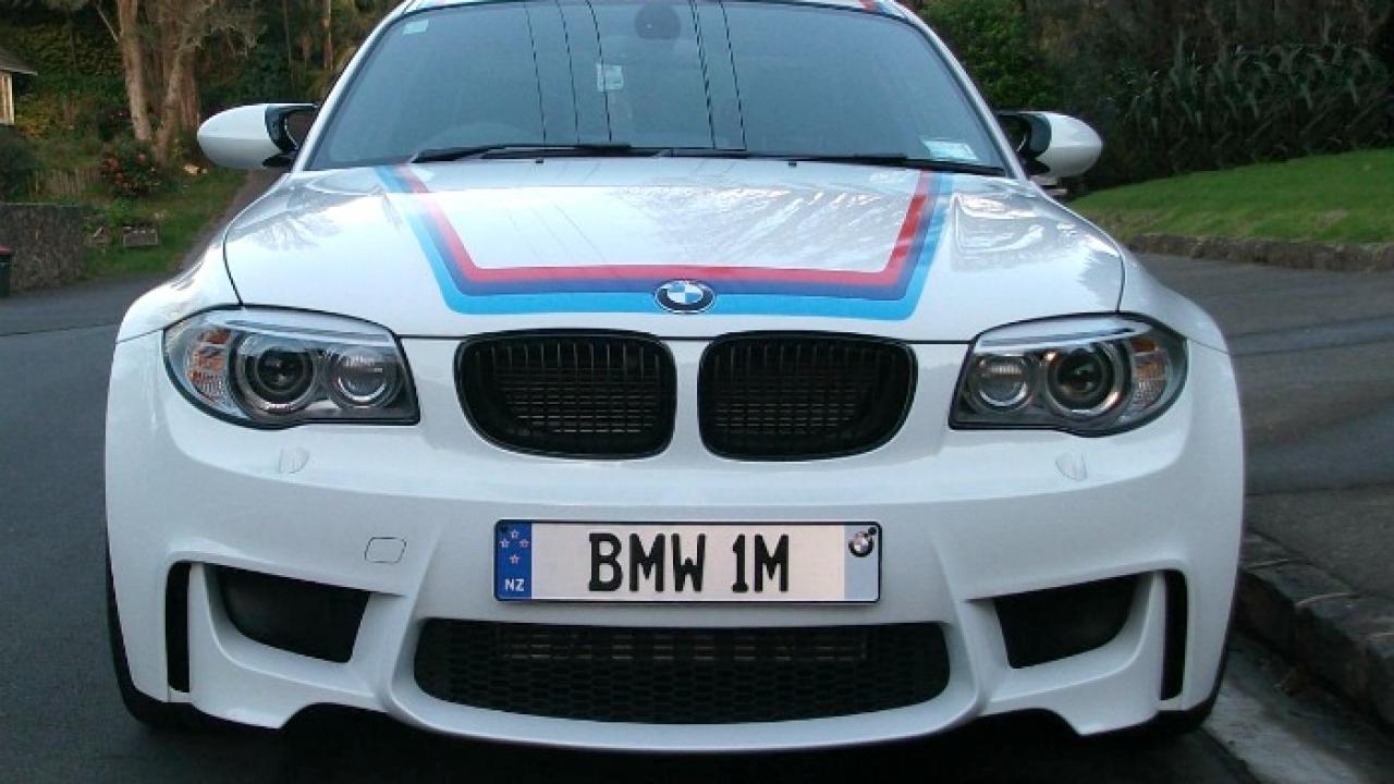 BMW 1m 2011 Front
