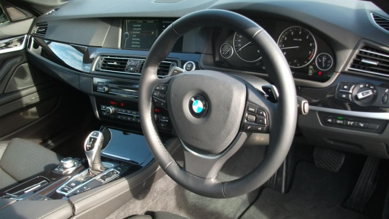 BMW 550i SE 2010 04