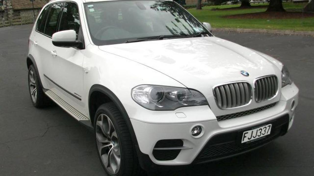 BMW X5 2010 01