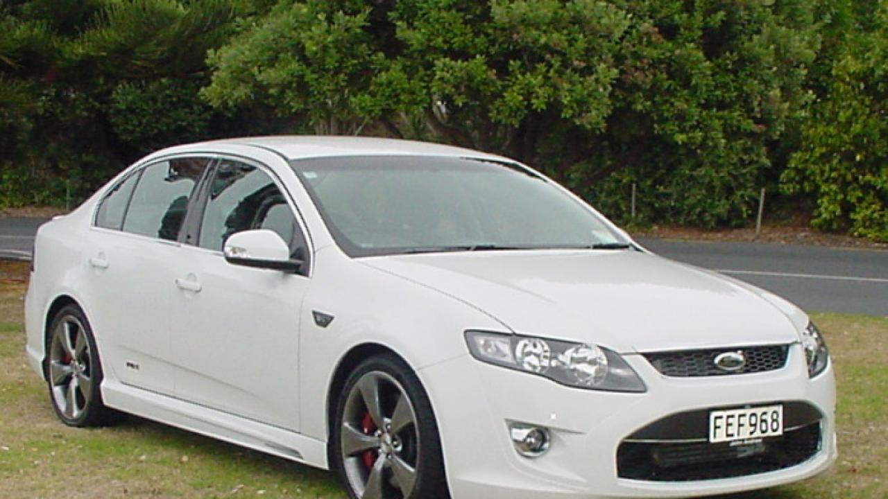 Ford FPV F6E and GT P 2010 02