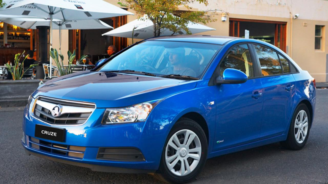 Holden Cruze 2009 Car Review Aa New Zealand