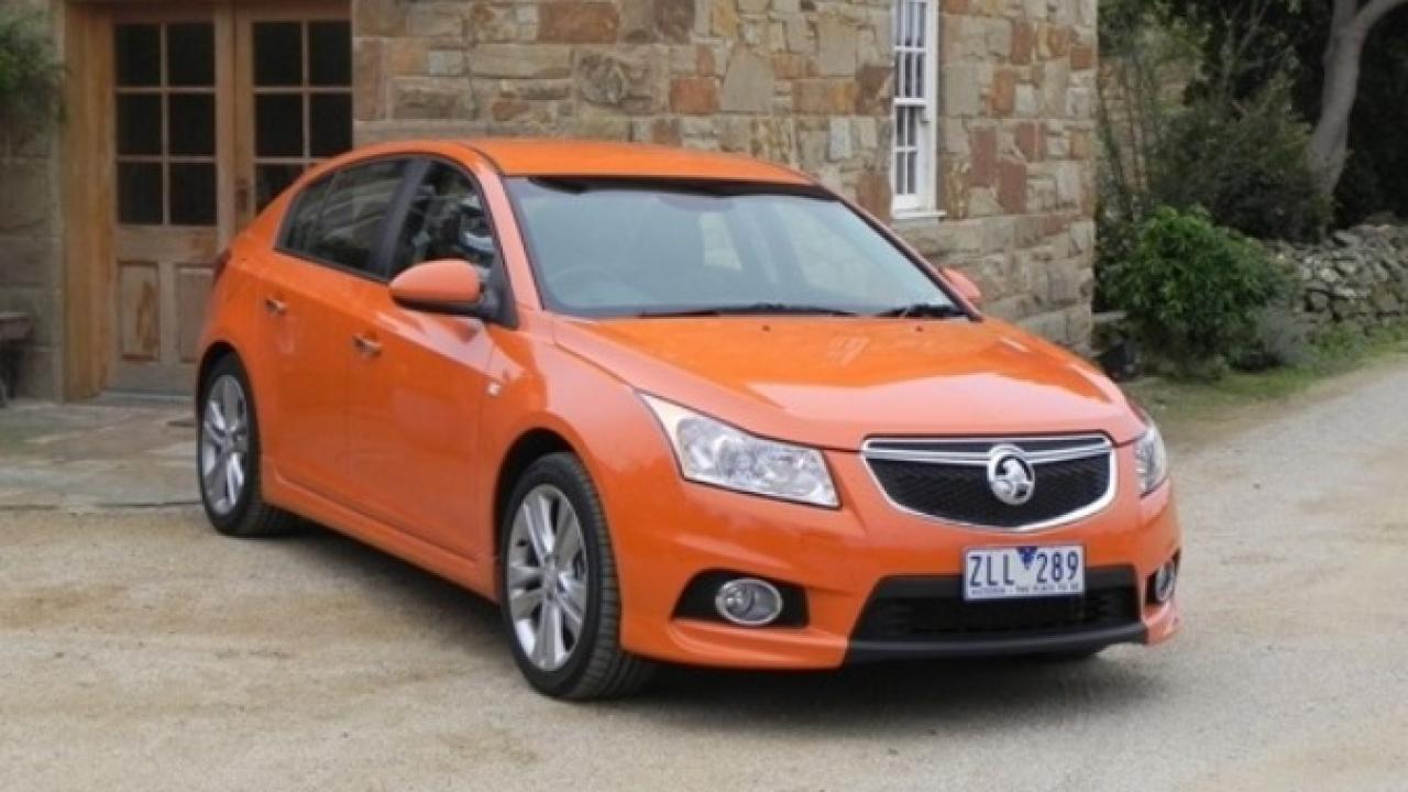 Holden Cruze 2013 car review