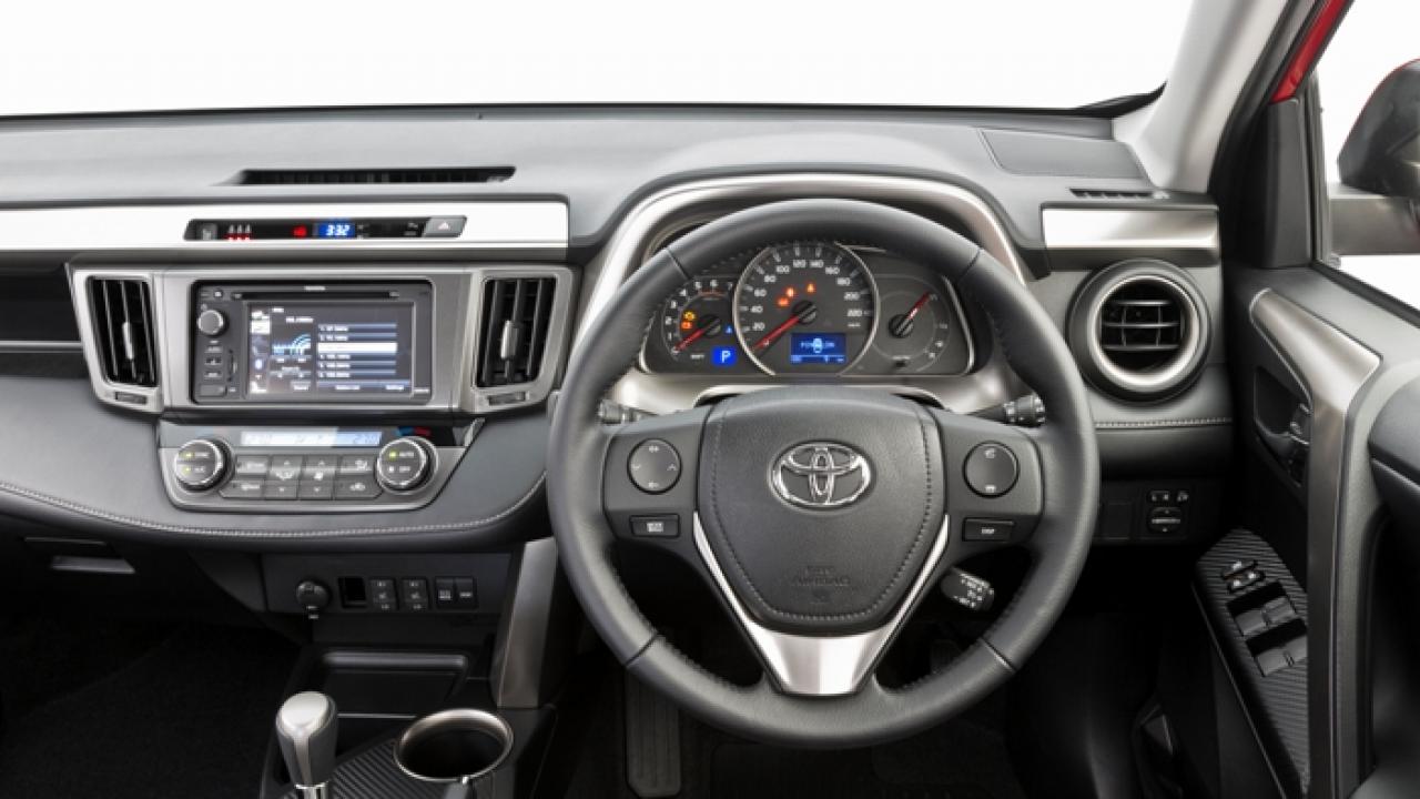 Toyota RAV4 2013 05