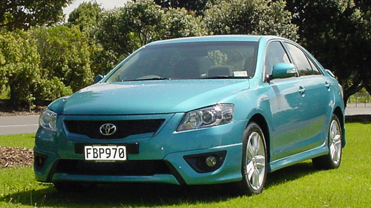 Toyota Aurio Sportivo sx6 2006 01