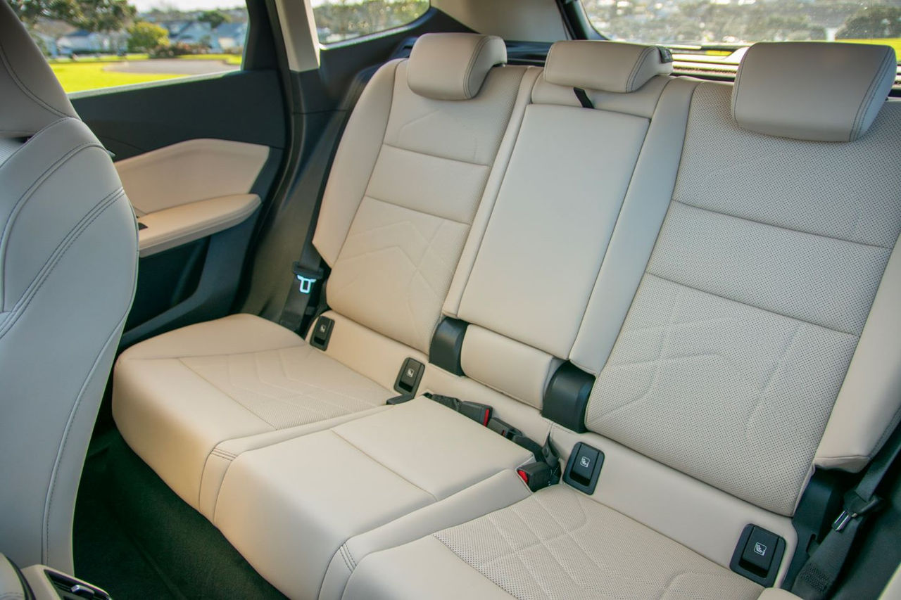 Rear seats