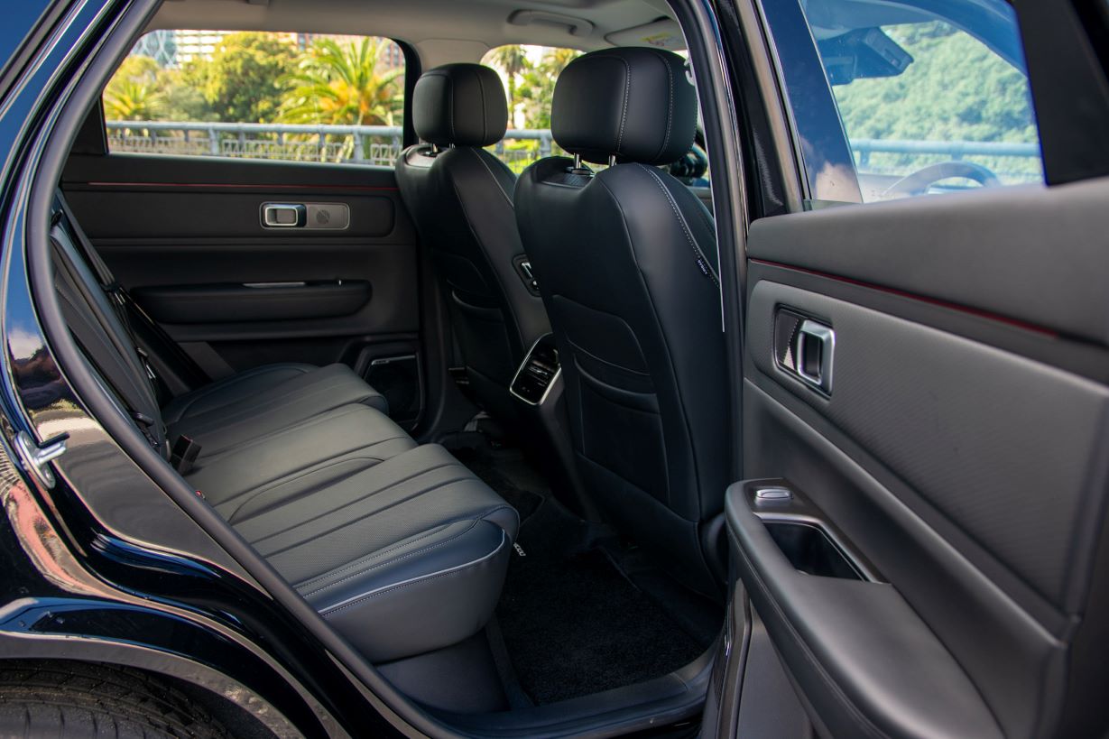 Jaecoo J7 (11) rear seats