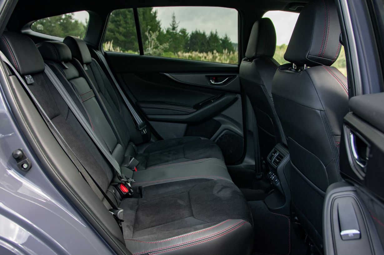 Rear seats