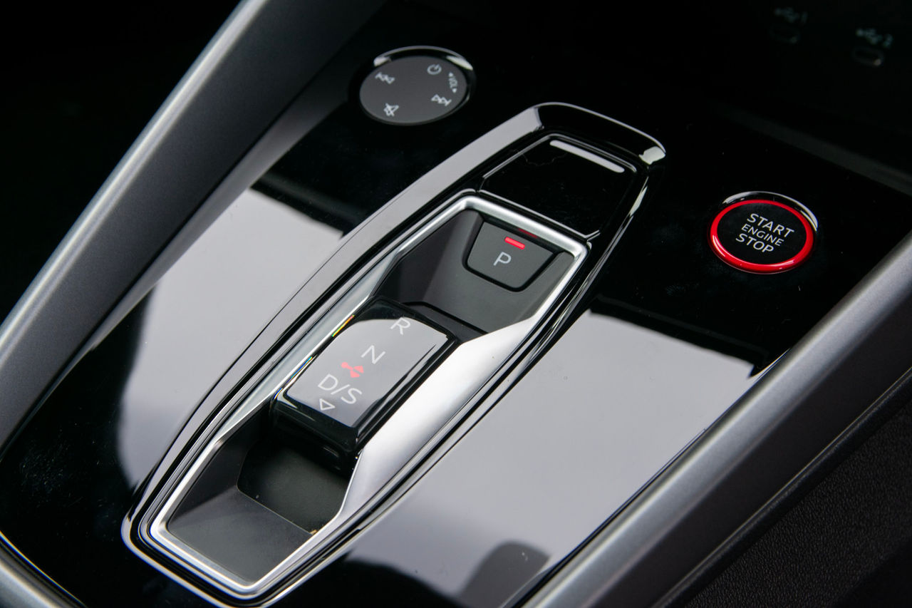 Gear shifter