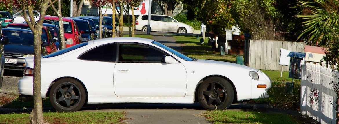 Illegal footpath parking