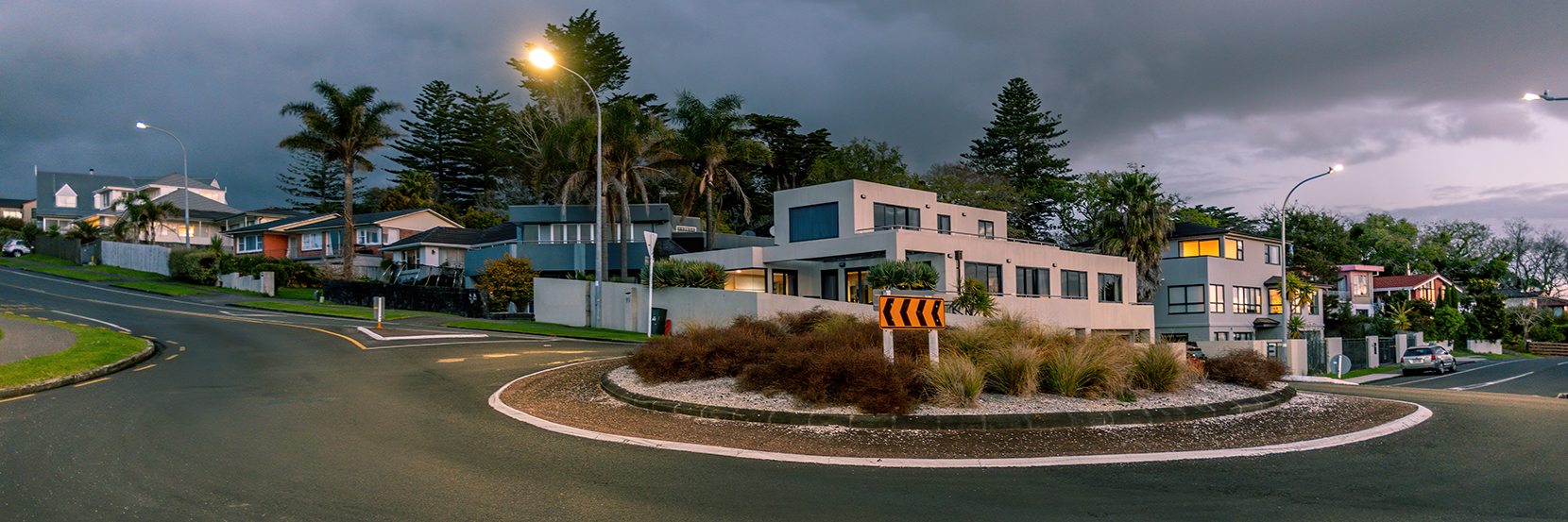 Road rules: how to navigate roundabouts
