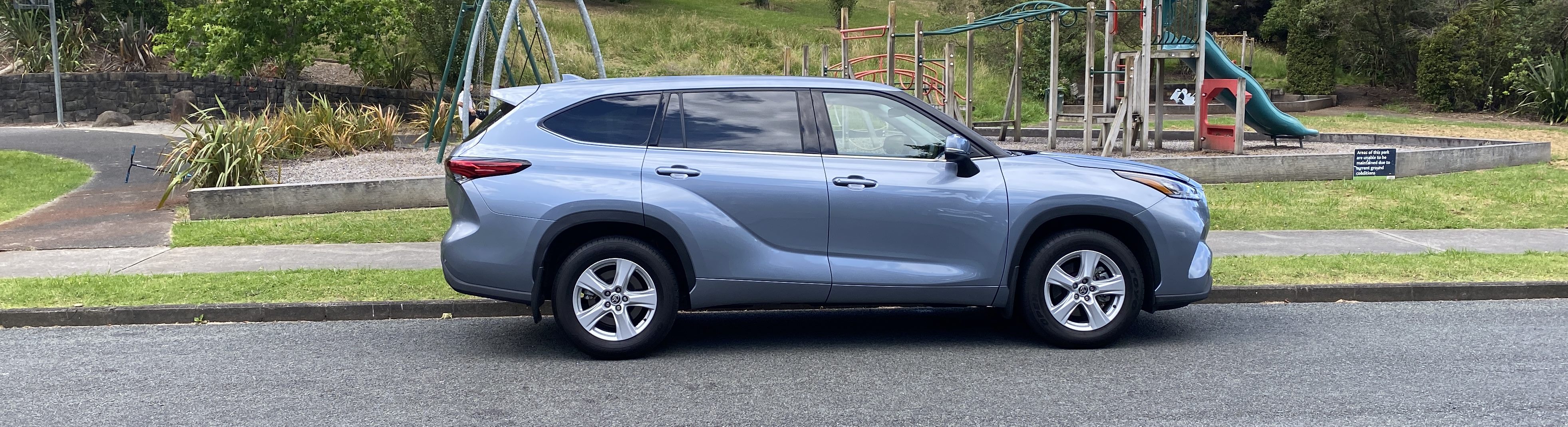 Toyota Highlander GXL 2021 Car Review