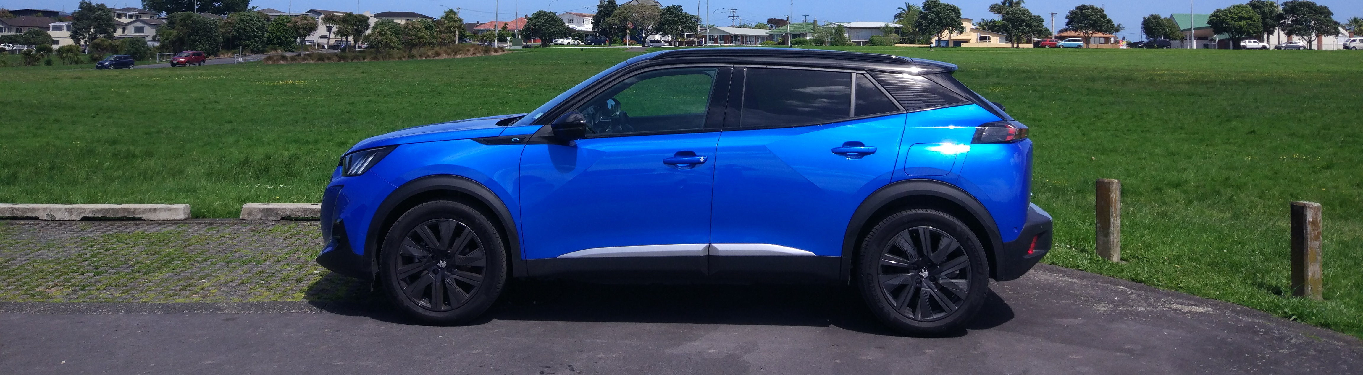 Peugeot e-2008 GT electric Car Review