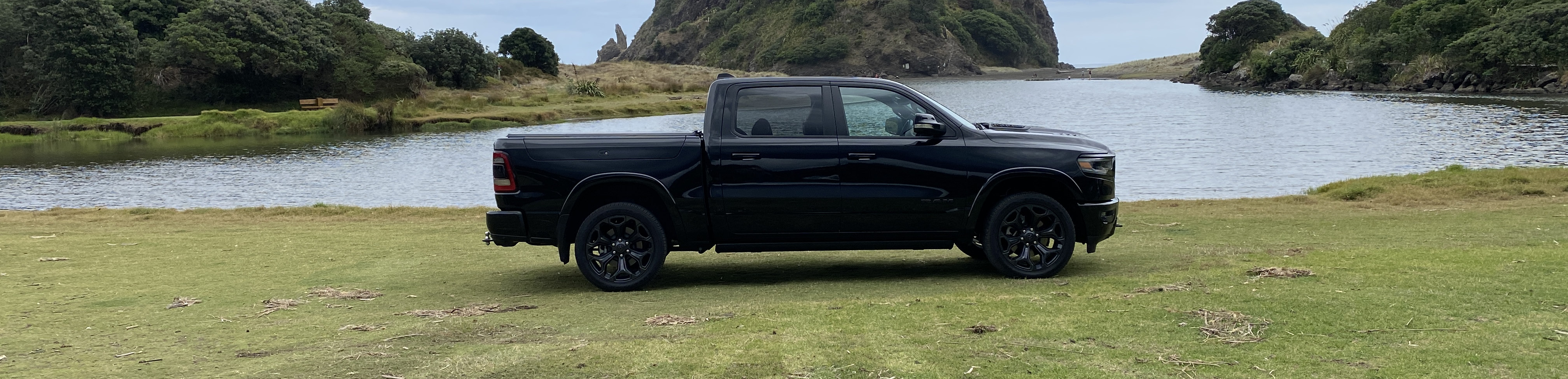 Ram 1500 Limited Night Edition 2022 Car Review
