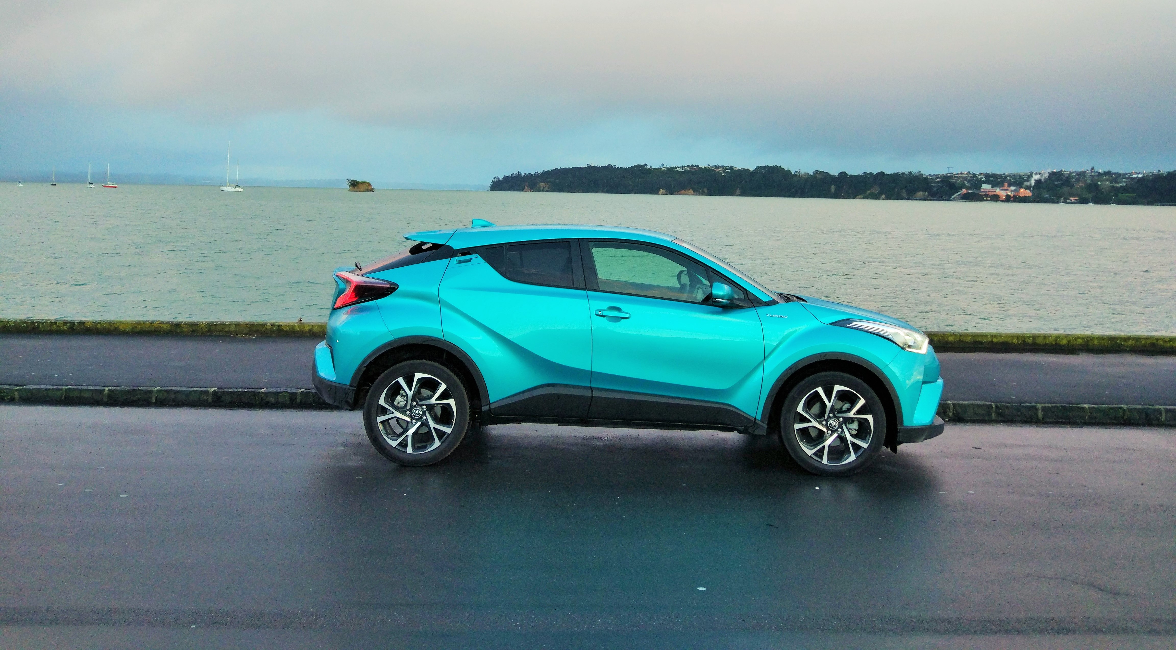Toyota C-HR 2017 car review
