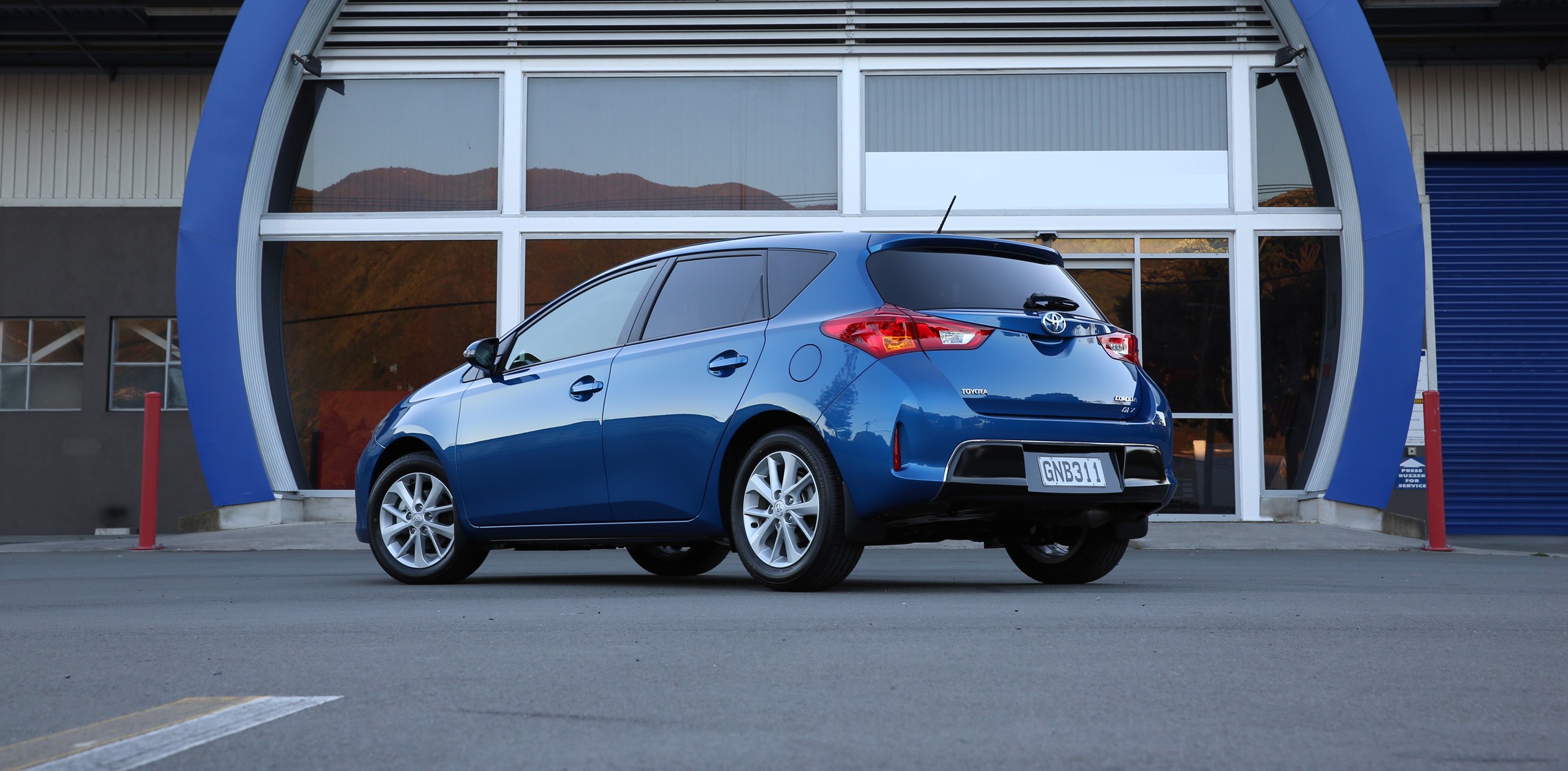 Toyota Corolla 2013 car review