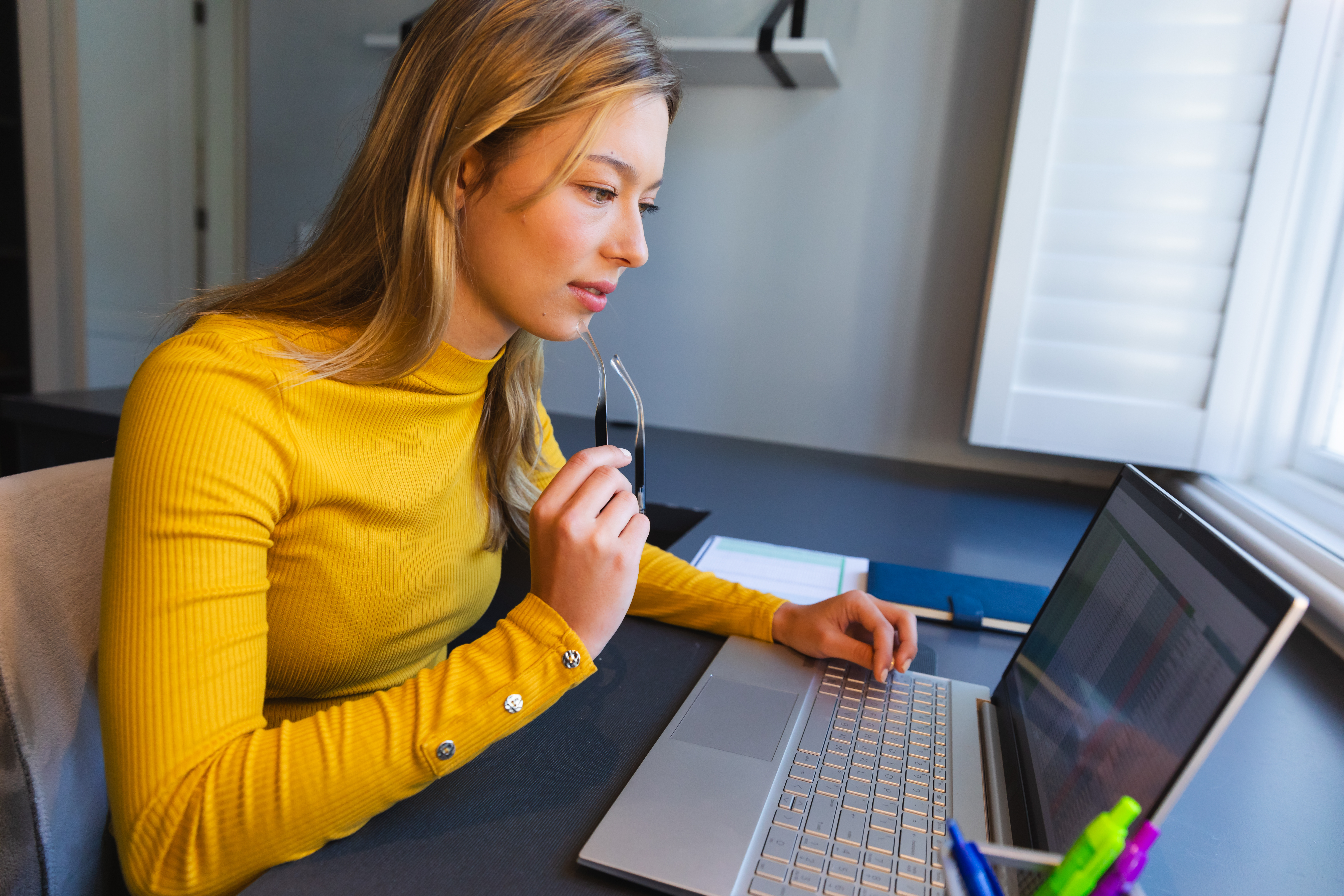 The costs and benefits of working from home (2020)
