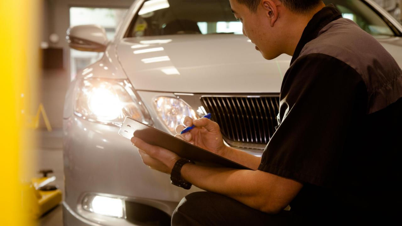 10 point vehicle headlight check