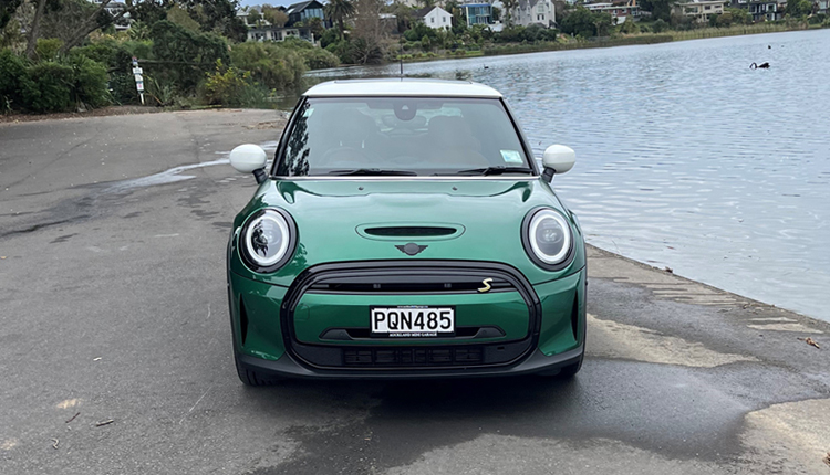 MINI Cooper EV 2023