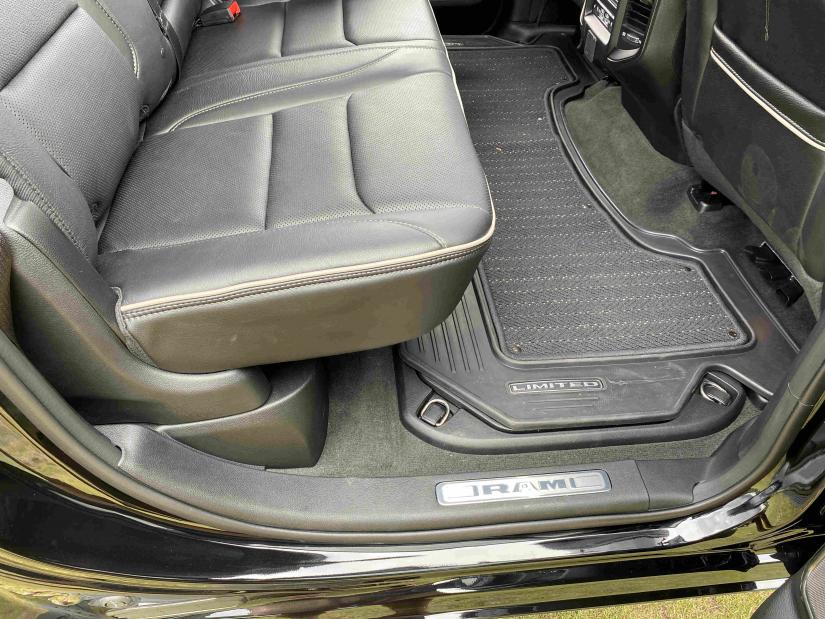 ram 1500 intext4