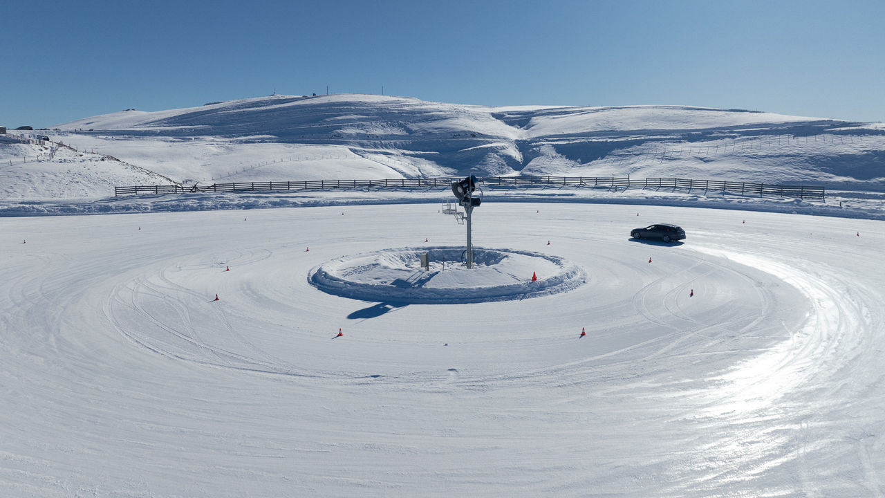 Ice race track
