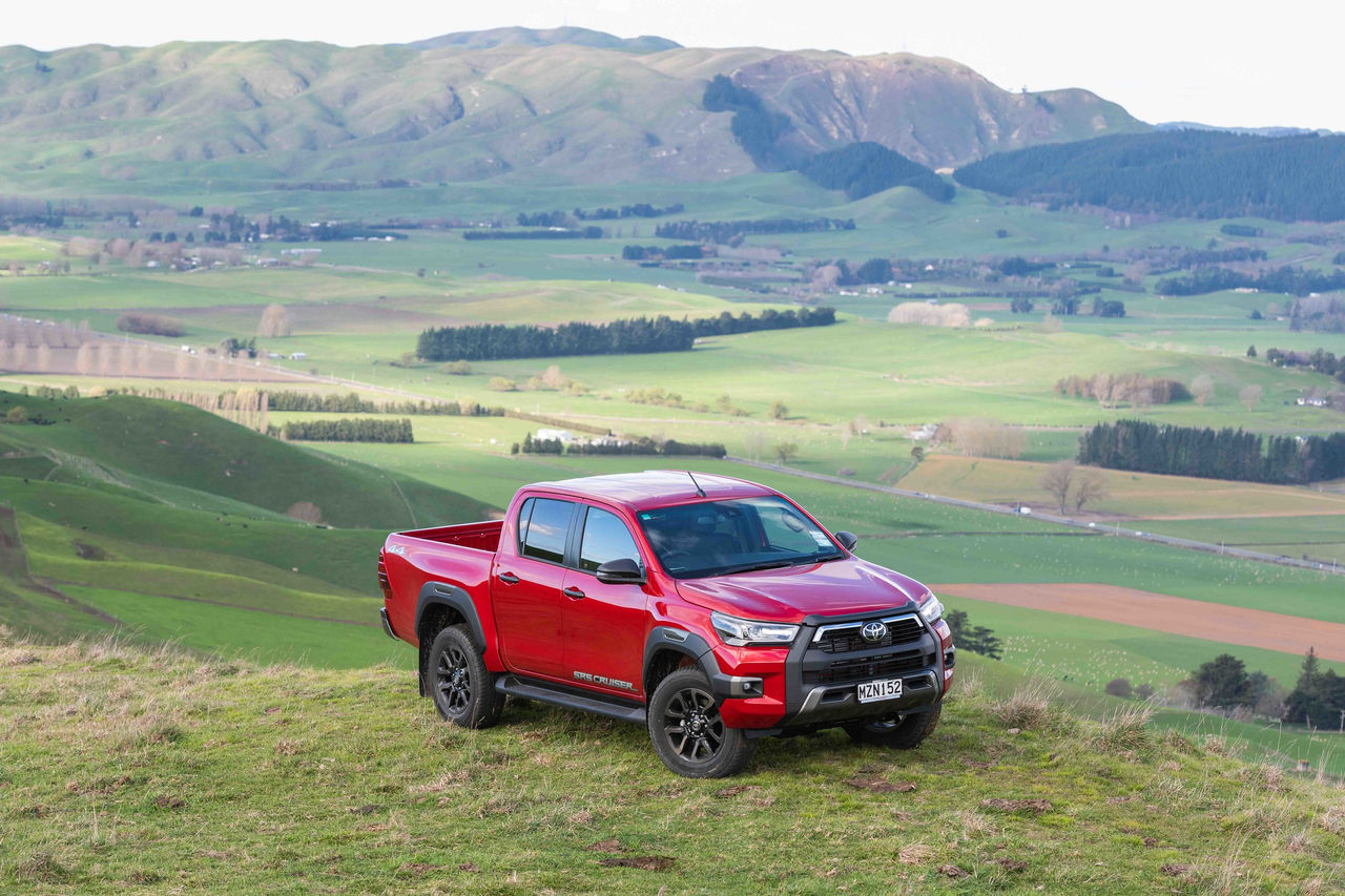 111221SPLcotylcvhilux
