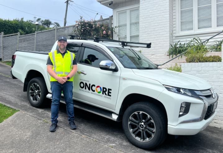 Tradespeople Wesley Smit photo