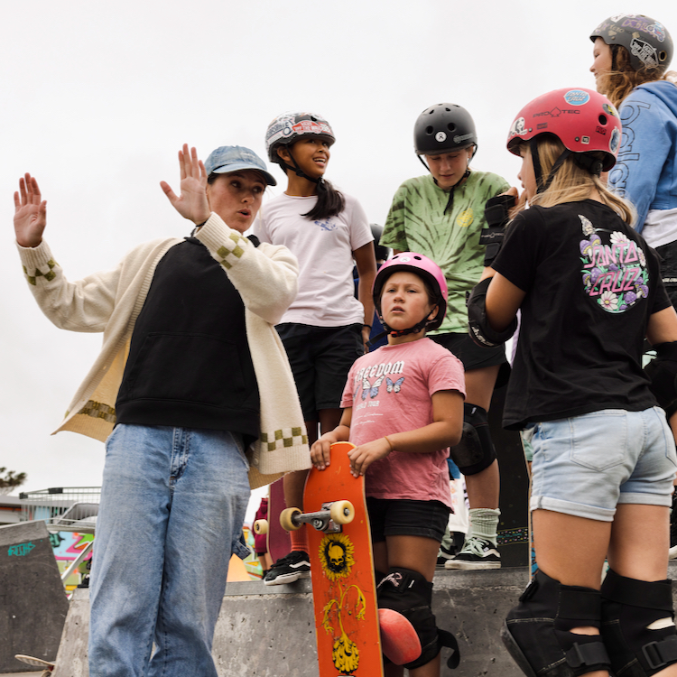 Amber Clyde teaching her young students at Girls Skate NZ.