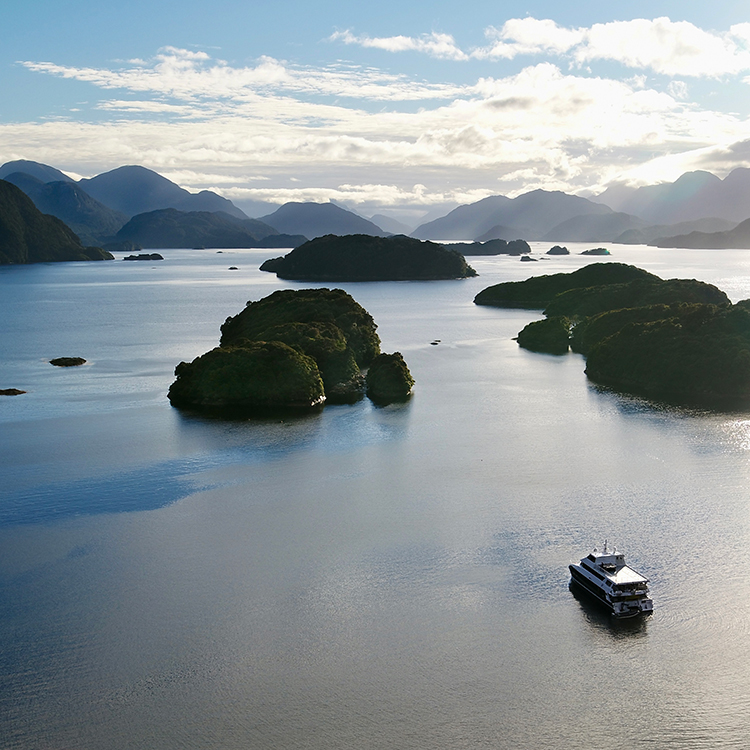  The intriguing coastline and islets to be discovered onboard the Fiordland Jewel. Photo by Fiordland Discovery.
