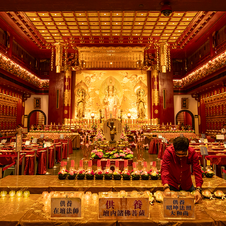 Thian Hock Keng Temple in Singapore. Photo by Tim Cuff.