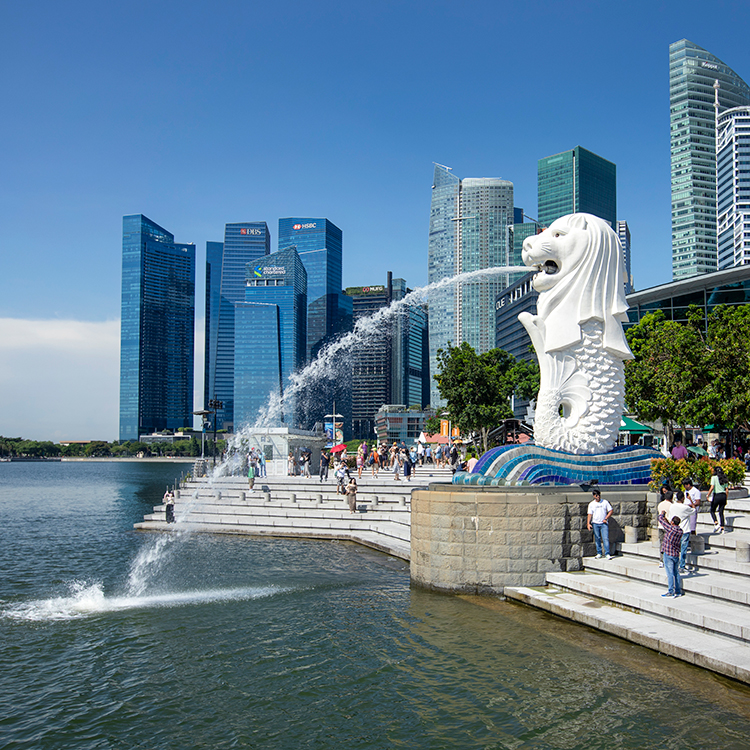 The famous Singapore Merlion. Photo by Tim Cuff.