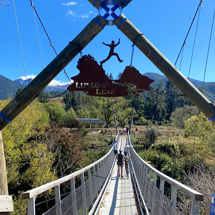  Crossing the Lublow Swing Bridge. Photo by Elisabeth Easther.