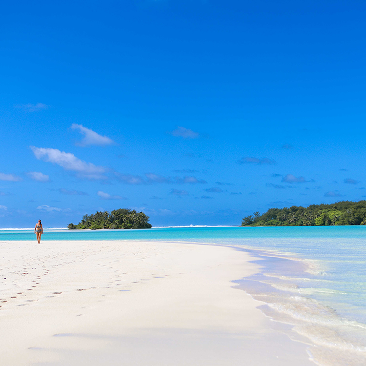 The Motu Piscine on Raivavae. Photo by Melanie Maganias.