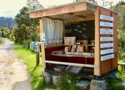 Food stand INP