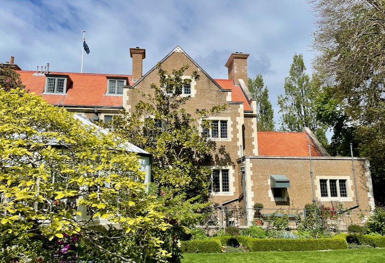 Olveston
