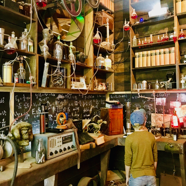 Steampunk lab