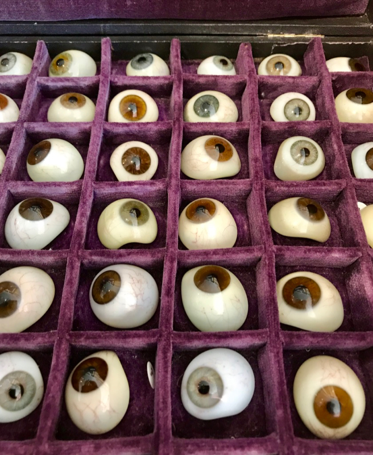 Reefton Glass eyes
