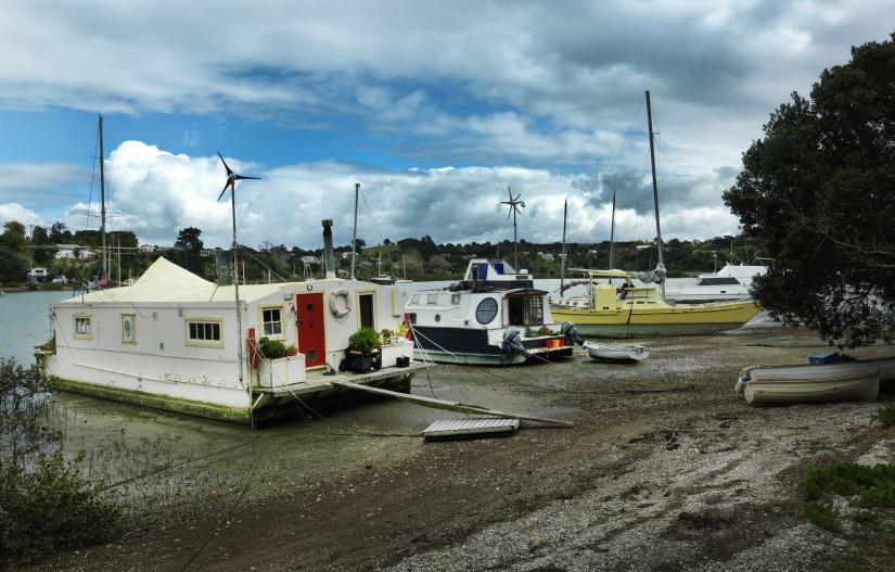 The community of houseboats at the Causeway
