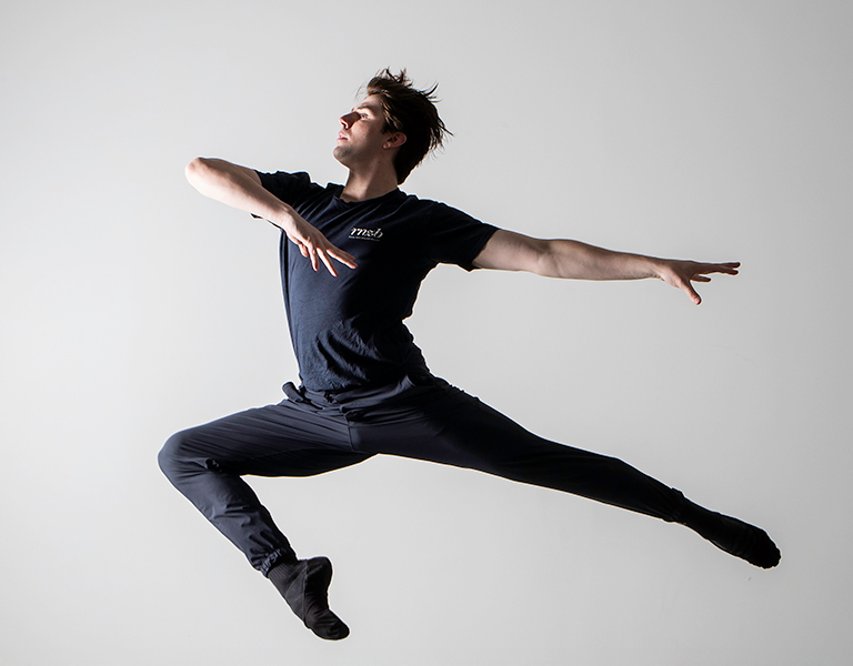 Behind the scenes RNZB