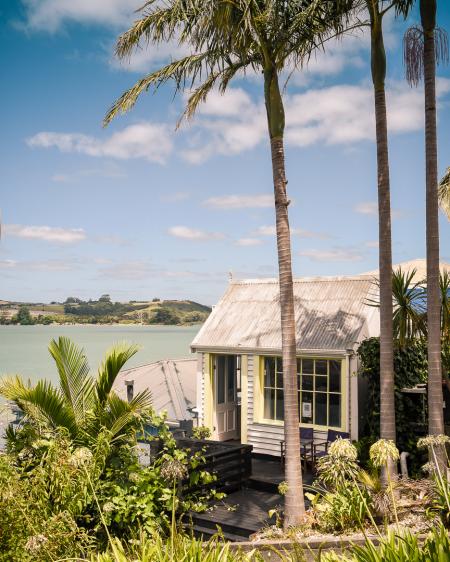 Mangonui cottage INP