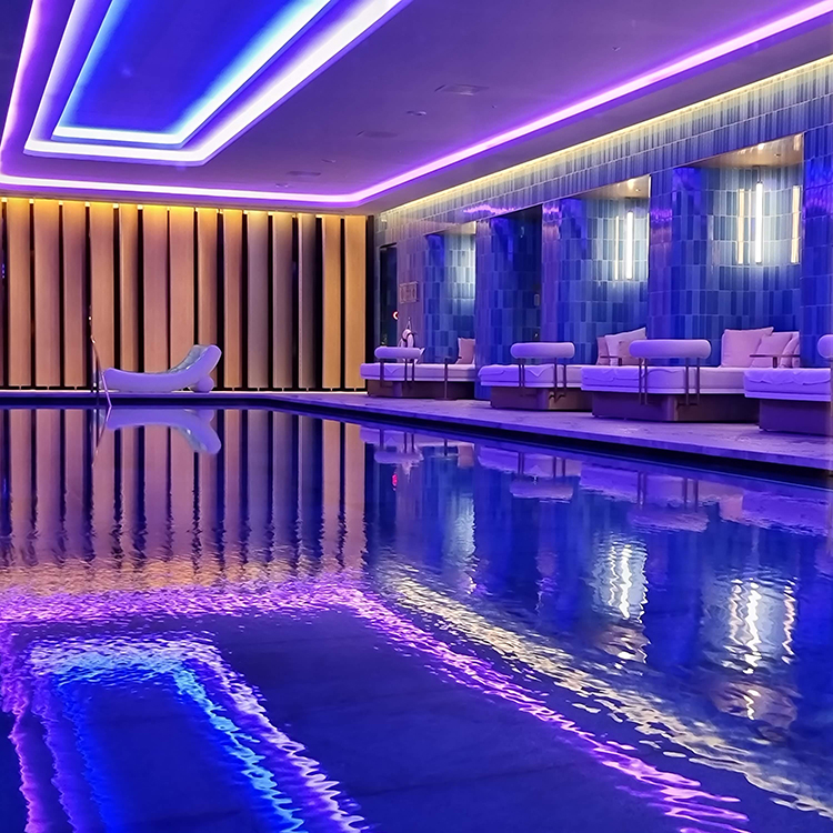 The wet deck at W Osaka hotel. Photo by Alexia Santamaria.